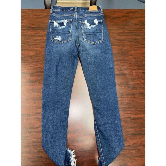 American Eagle Distressed Next Level Stretch Hi-Rise Jegging Size 2 Short - Picture 4 of 10